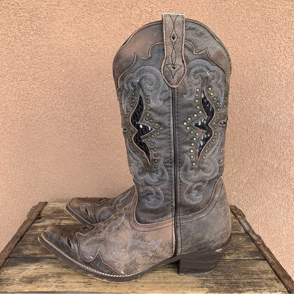 Laredo Women’s Lucretia Studded Western Boot - Picture 2 of 10